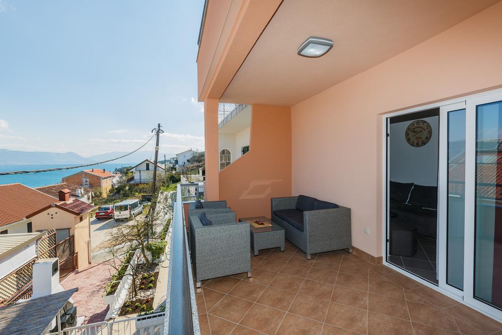 Apartments Viljac Trogir Cameră foto